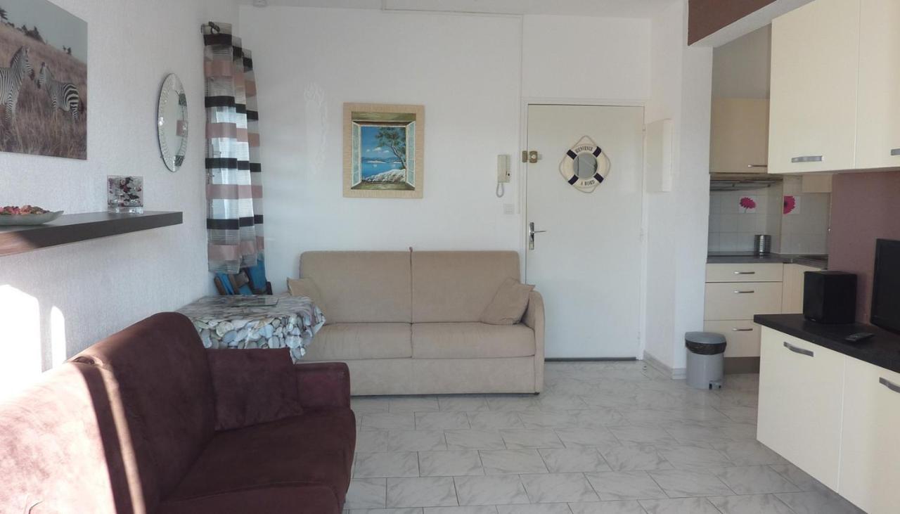 Studio Residence Bona, Vue Hippodrome Et Mer, Clim Hyères Esterno foto